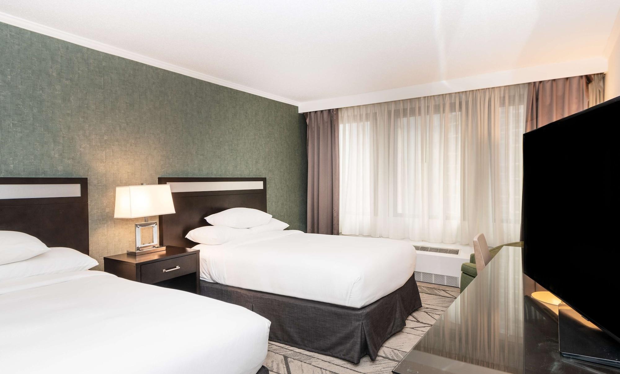 Doubletree By Hilton Newark Penn Station, Nj Hotel Exterior photo
