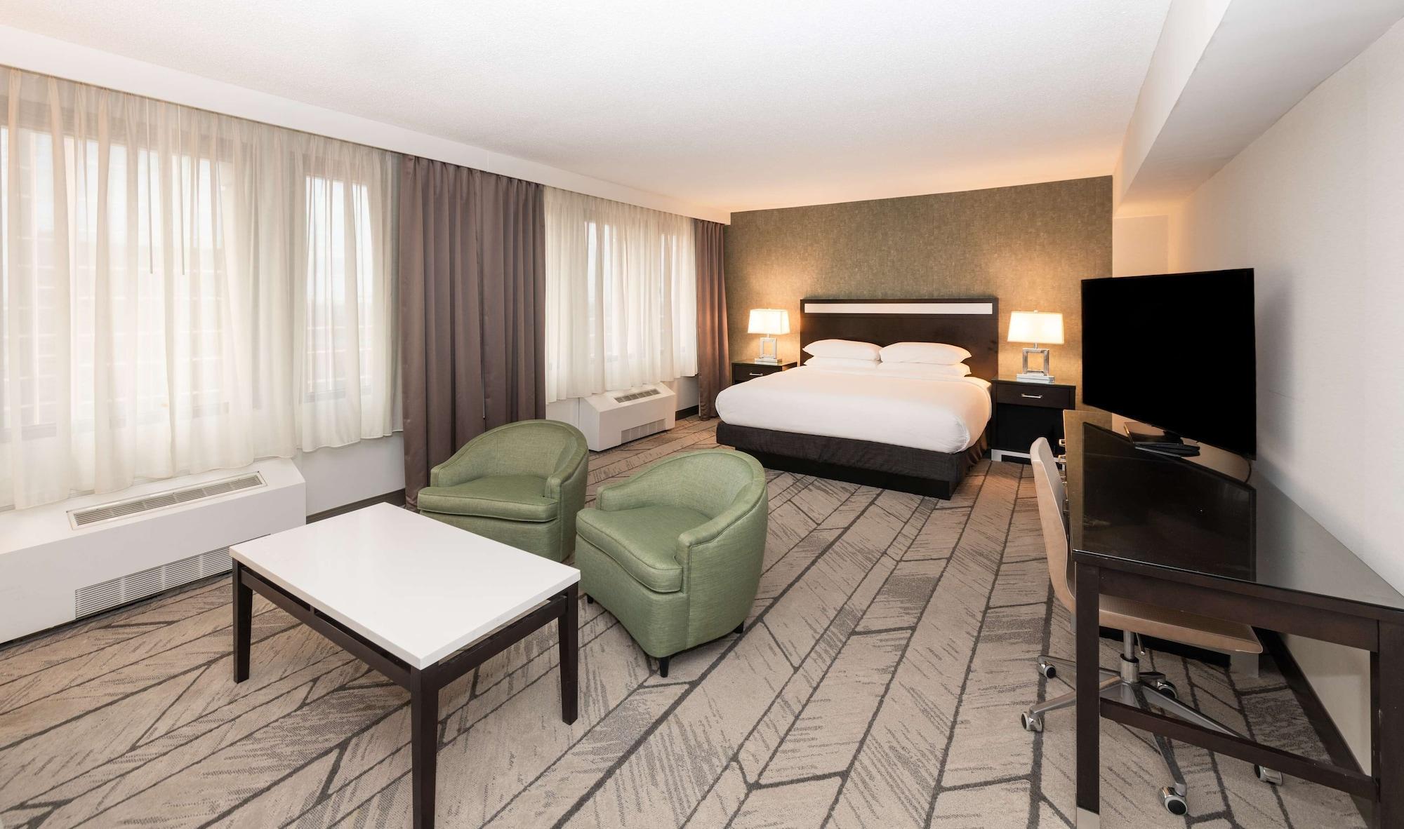 Doubletree By Hilton Newark Penn Station, Nj Hotel Exterior photo