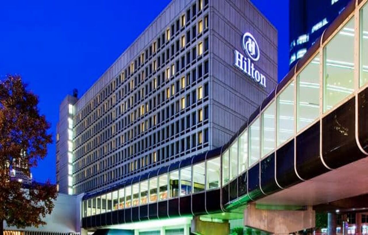 Doubletree By Hilton Newark Penn Station, Nj Hotel Exterior photo